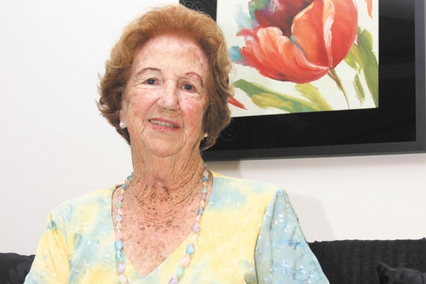 O abraço especial deste domingo vai para a muito querida dona Maria Gonçalves Guaraldo, ou Dona Mariquita, como é mais conhecida, e que completa seus bem vividos 84 anos.Tem os filhos José Roberto, Terezinha, Marcos, Fátima e Carlos, além de 11 netos. Nos